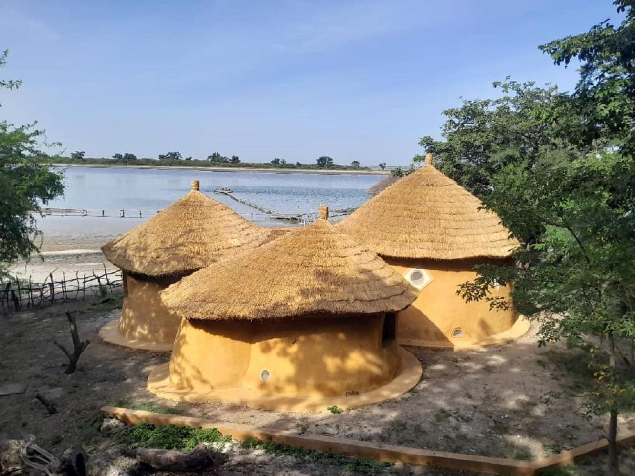Les Collines De Niassam Villa Palmarin Bagian luar foto