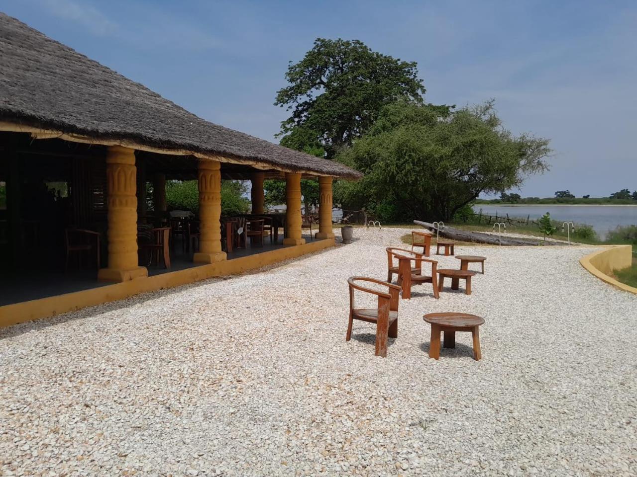 Les Collines De Niassam Villa Palmarin Bagian luar foto