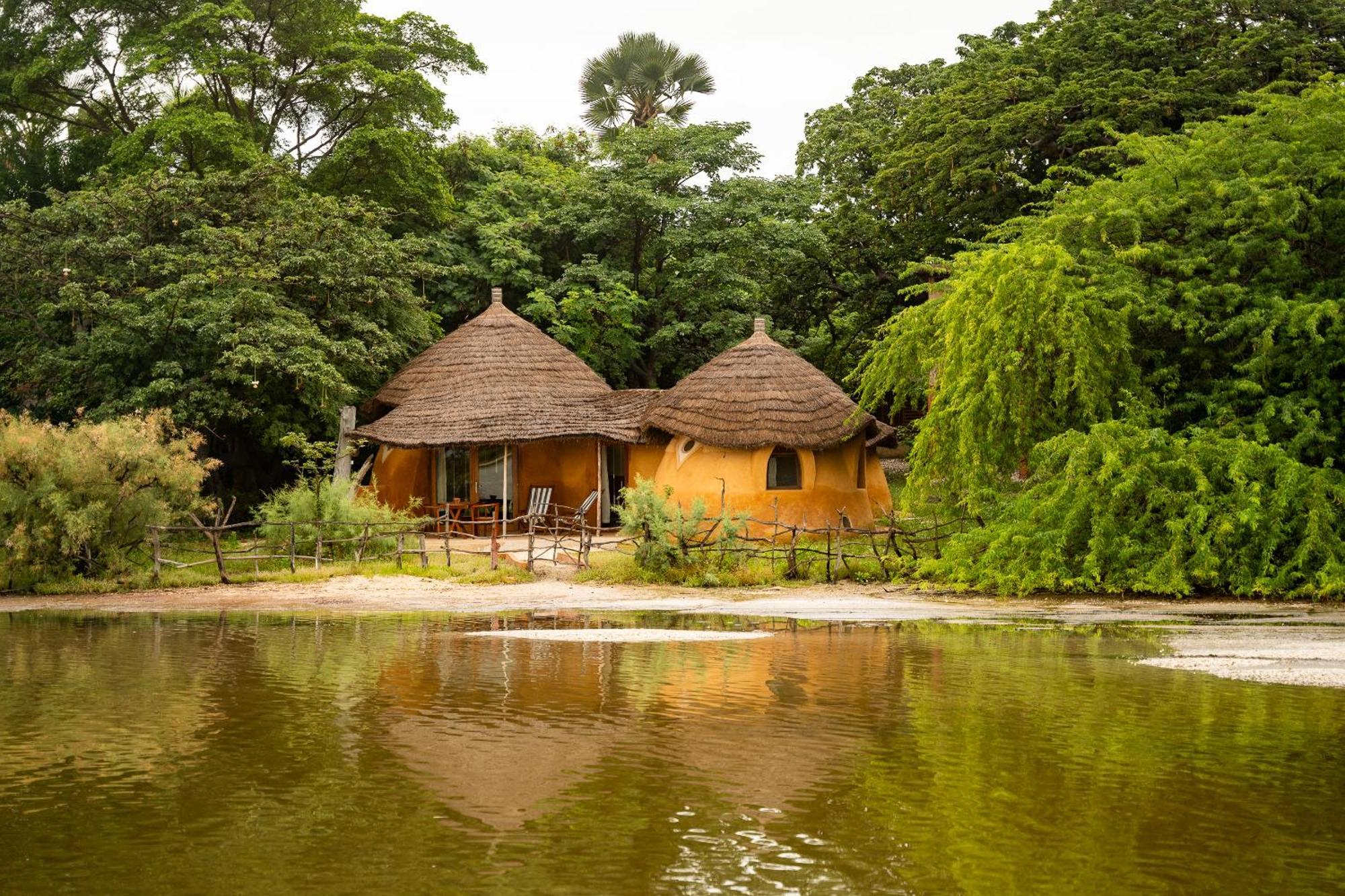 Les Collines De Niassam Villa Palmarin Bagian luar foto