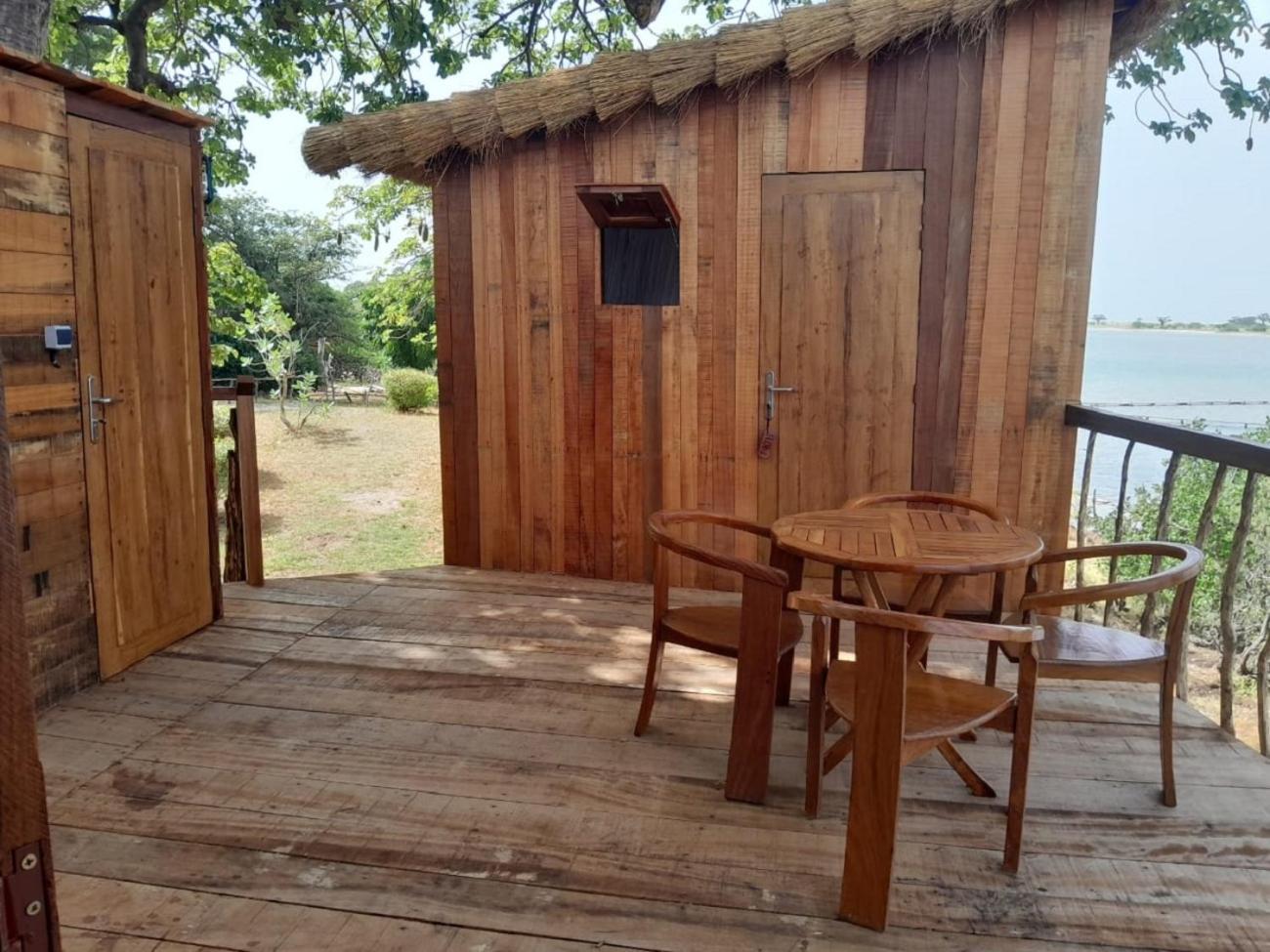 Les Collines De Niassam Villa Palmarin Bagian luar foto